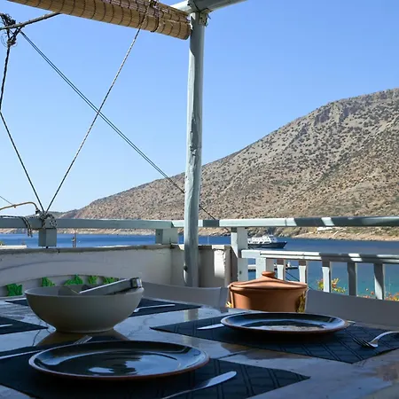 Kamares Bay View Apartament *